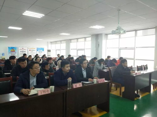 嵐山區(qū)舉辦青年創(chuàng)業(yè)培訓(xùn)會(huì)，以專(zhuān)業(yè)服務(wù)為鄉(xiāng)村振興注入青春動(dòng)能